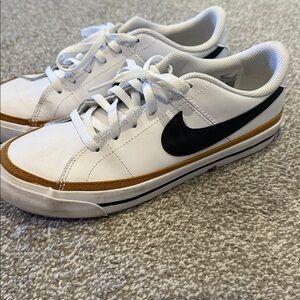 Nike court legacy sneakers